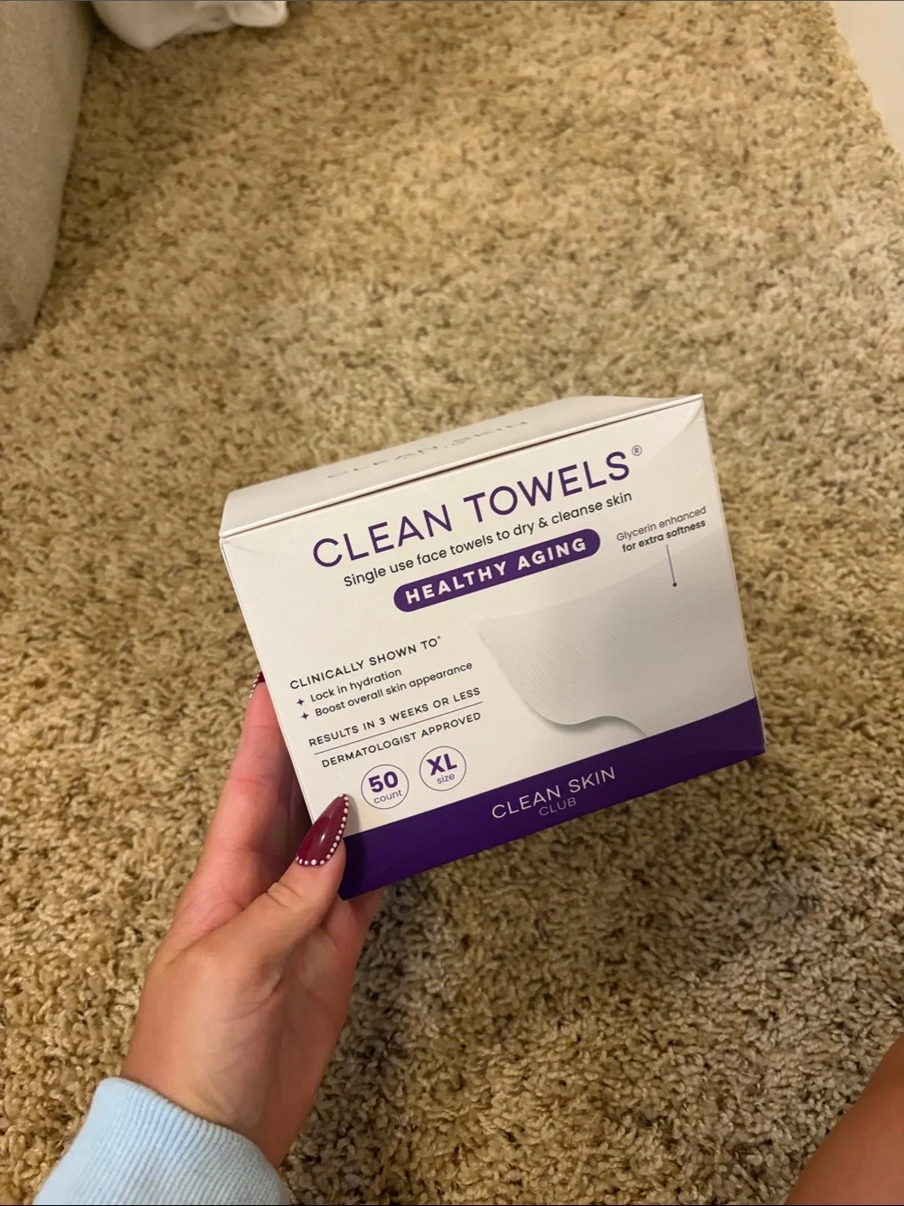 Clean Towels Healthy Aging Single Use Face Towels - White & Purple